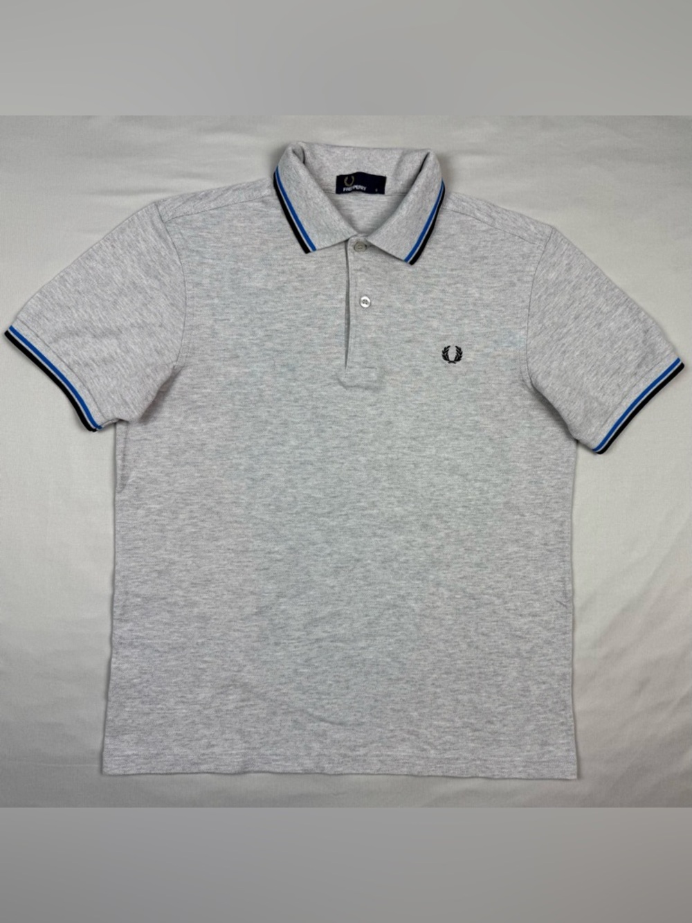 Fred Perry Polo Shirt Sz Small Slim Fit Grey/Black/Blue Short Sleeve A2